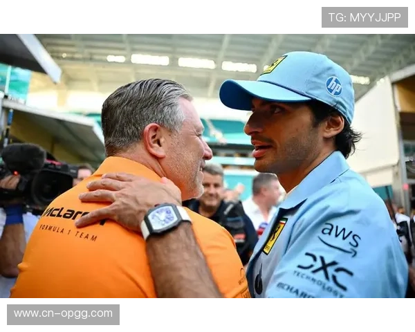 帕尔默预测:汉密尔顿状态回升有望巴西站打破领奖台荒,诺里斯为夺冠热门 帕尔默预测:汉密尔顿状态回升有望巴西站打破领奖台荒,诺里斯为夺冠热门