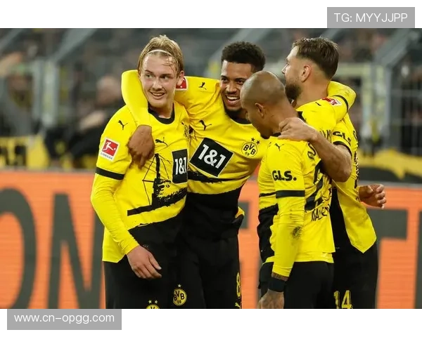 多特蒙德球迷主场助威，比分戏剧性引热议